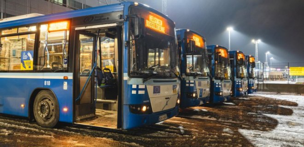 
Єврокомісія дає Україні 120 шкільних автобусів і надасть ще – фото 