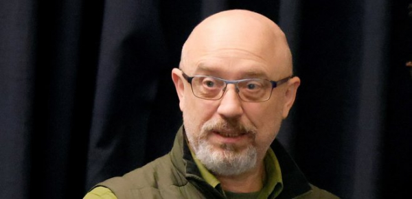 
Україна де-факто в НАТО і звільнила 54% захоплених РФ земель – Резніков про підсумки року 