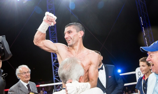 Український чемпіон світу завершив підготовку до поєдинку. Фото