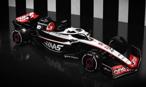 У Хаасі показали ліврею нового боліду