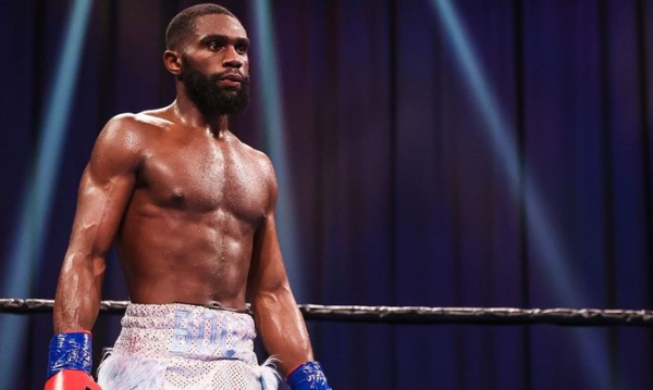 Суперник Чухаджяна: Знімаю капелюх перед ним