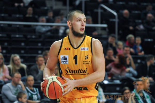 Українці за кордоном: Бояркін, Коренюк, Антіпов, Зайцев, Соколенко, Чумаков, Луценко, Балабан