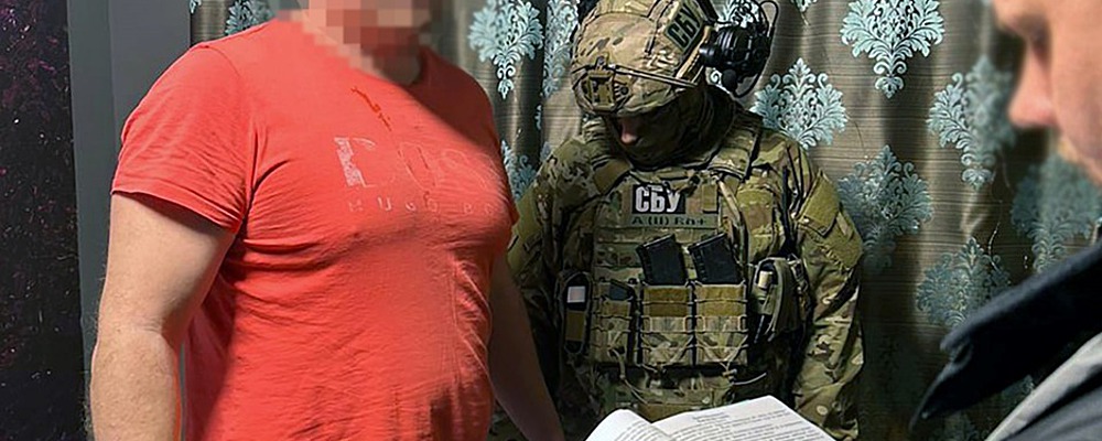 У Запоріжжі ліквідували угруповання ,яке продавало справки призивникам для виїзду за кордон