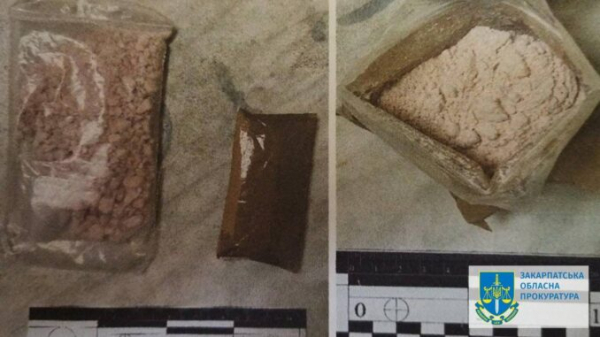  Мукачівця судитимуть за зберігання та продаж амфетаміну та марихуани 