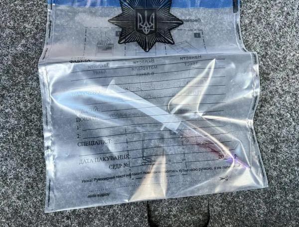  Спецоперація у Мукачеві: під час передачі товару затримали трьох місцевих наркоторговців 