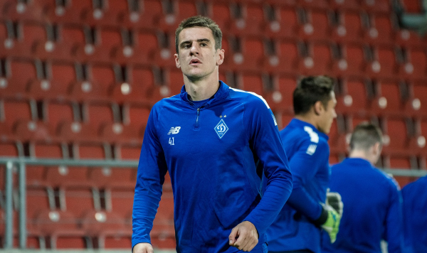 Артем Бєсєдін взимку міг перейти в «Нефтчі» Артем Бєсєдін взимку міг перейти в «Нефтчі»