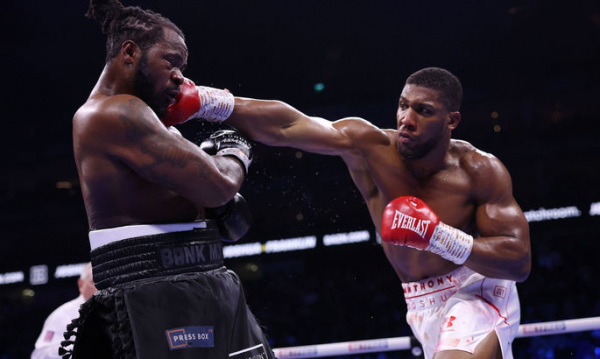 Джошуа переможно повернувся на ринг після двох поспіль поразок