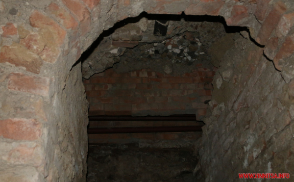 У підземеллі хочуть відкрити кімнату з золотом. Таємниці вінницького музею                    
