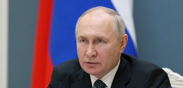 
Путін звинуватив західні спецслужби у вибухах на території Росії. У Білому домі відповіли 