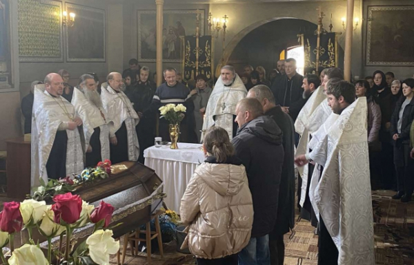 Перечин провів в останню дорогу полеглого Героя Романа Опачко