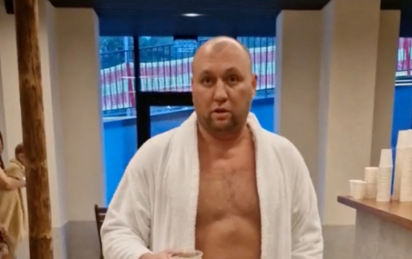 В Буковелі відпочивальник накинувся на військового, який проходить на курорті реабілітацію