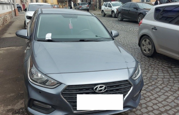 В Мукачеві понад 60 водіїв змусять сплатити штраф за порушення правил паркування В Мукачеві понад 60 водіїв змусять сплатити штраф за порушення правил паркування