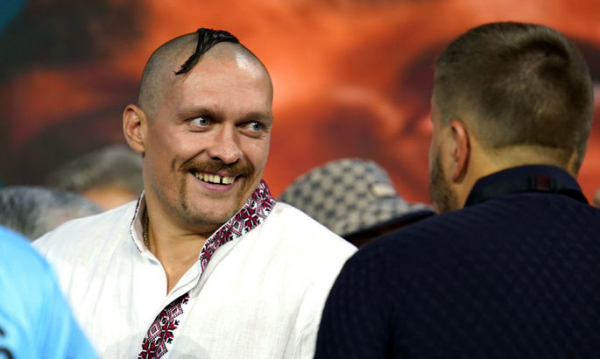 Усик та Дюбуа можуть провести бій в Великобританії