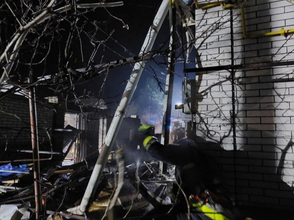 
Росія вночі вдарила ракетами по Запоріжжю: є жертви &ndash; фото руйнувань 