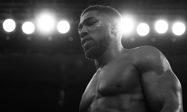 Джошуа кинув виклик Ф’юрі: Я готовий, м’яч на його боці Джошуа кинув виклик Ф’юрі: Я готовий, м’яч на його боці