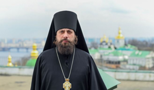 В.о. намісника Лаври: Братія молиться за Зеленського, а прокльони Павла повернуться до нього ж