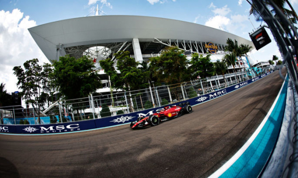 ФОТО. Один із уболівальників Формули-1 отримав поранення уламком боліда Магнуссена