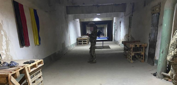 
Побиття солдата офіцером у Житомирській області. Справа в суді, підозрюваному загрожує 12 років 