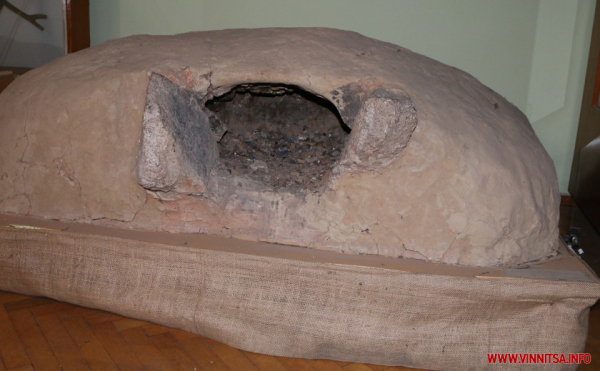 У підземеллі хочуть відкрити кімнату з золотом. Таємниці вінницького музею                    
