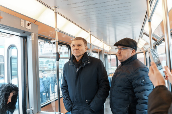 До Вінниці надійшли ще три трамваї &laquo;Tram2000&raquo; зі Швейцарії                    
