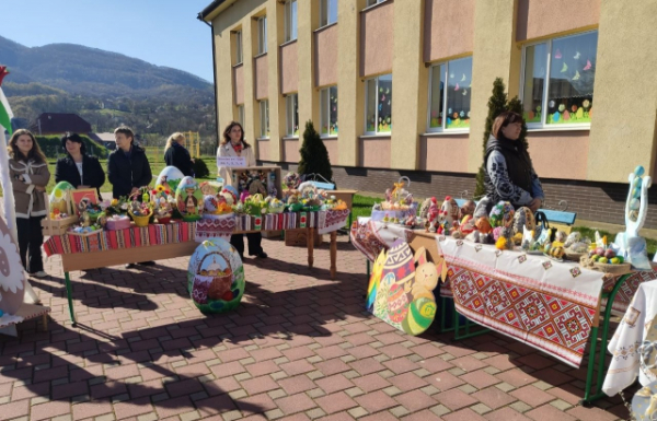 На Закарпатті пройшов Великодній фестиваль "Воскресни писанко" (ФОТО)