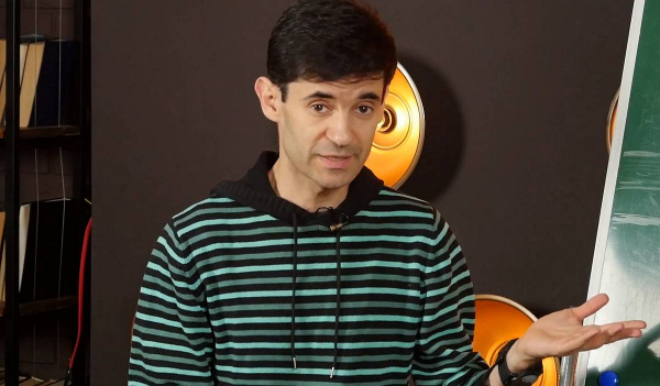 Михайло Співаковський: &laquo;Прізвище ван Леувена було озвучене Суркісу, але без суперфанатизму з його боку&raquo;