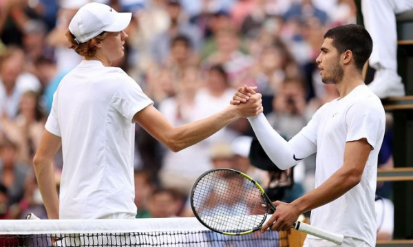 Сіннер сенсаційно вибив Алькараса у півфіналі Маямі