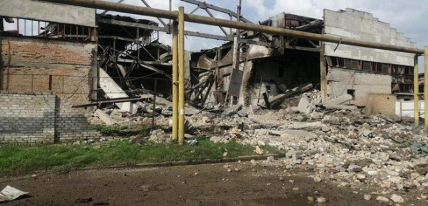 Армія Росії завдала двох ракетних ударів по Гуляйполю, є поранений цивільний — фото наслідків
Армія Росії завдала двох ракетних ударів по Гуляйполю, є поранений цивільний — фото наслідків