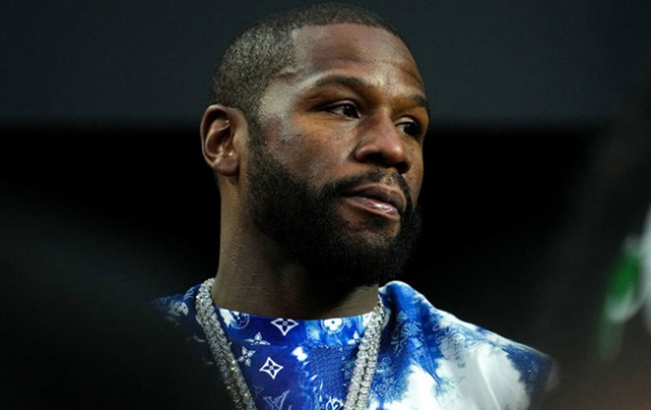 Мейвезер поставив бій Усика у п'ятірку найочікуваніших поєдинків Мейвезер поставив бій Усика у п'ятірку найочікуваніших поєдинків