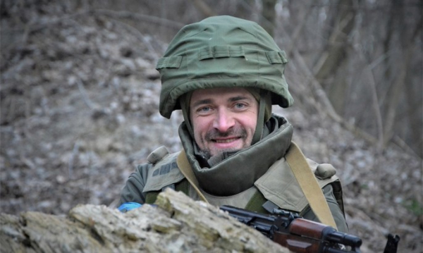 У боях під Бахмутом загинув іменитий український хокеїст Олександр Хміль У боях під Бахмутом загинув іменитий український хокеїст Олександр Хміль