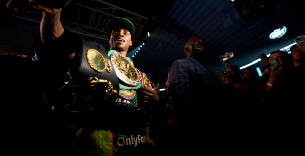 Бій Кроуфорда та Спенса за абсолютний титул у напівсередній вазі пройде 29 липня