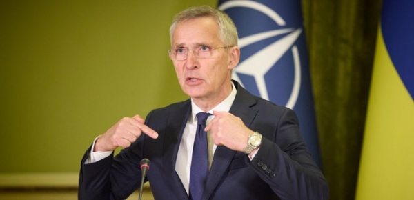 
Для НАТО критично важливий захист підводної інфраструктури від будь-яких загроз – Столтенберг 