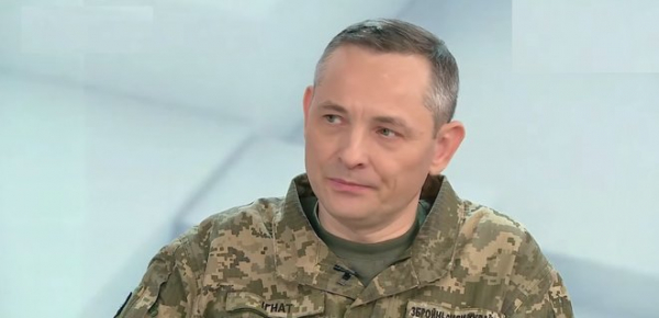 
"За поребриком зараз горить". У Повітряних силах розповіли, як ЗРК Patriot збив "Кинджал" 