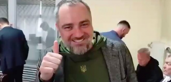 
Голову УАФ Павелка відправили до СІЗО на 60 діб. За нього поручалися Блохін та Бєланов: відео 