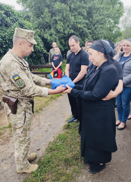 В Берегові попрощалися з полеглим Героєм Сергієм Куцем