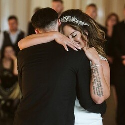 Прийомна дочка Емінема вийшла заміж