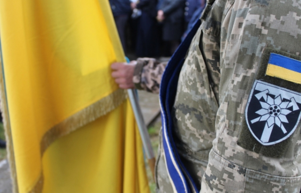 Іршавська громада провела в останню дорогу Героя Івана Тюка (ФОТО)