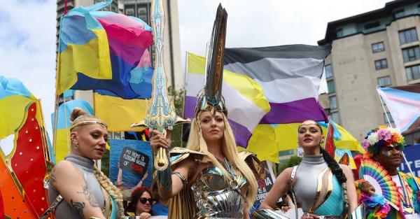 Оля Полякова відповіла захисникам "сімейних цінностей", які критикують ЛГБТК+