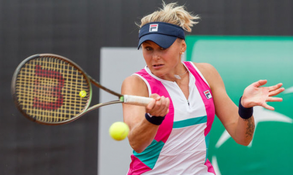 Катерина Байндл вийшла до чвертьфіналу турніру у Чикаго Катерина Байндл вийшла до чвертьфіналу турніру у Чикаго