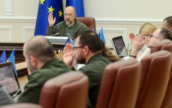 Україна залучить 1,85 млрд доларів - Шмигаль Україна залучить 1,85 млрд доларів - Шмигаль