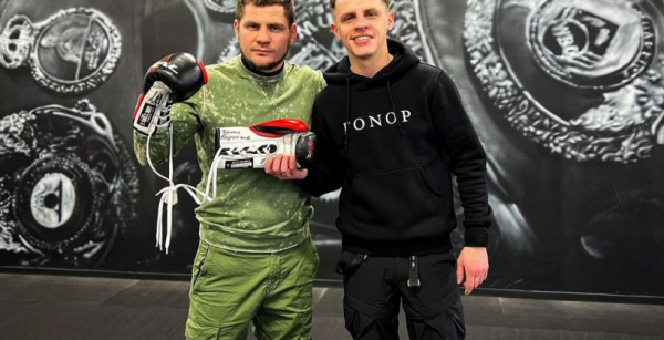 Тренер Берінчика &ndash; про можливий бій Дениса з Крусом: Переговорів ще не було