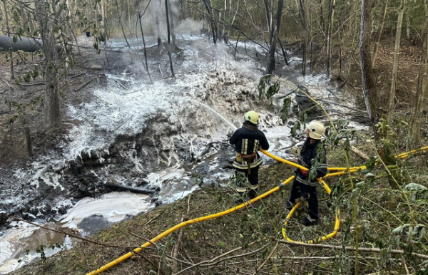 В Івано-Франківській області вибухнув нафтопровід, постраждали 6 людей (ФОТО, ВІДЕО)