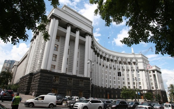 Кабмін заборонив правоохоронцям втручатися в митний контроль товарів Кабмін заборонив правоохоронцям втручатися в митний контроль товарів