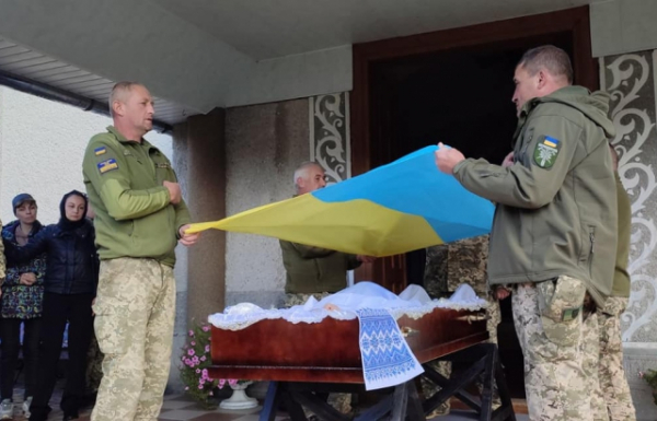 Закарпаття провело в останню дорогу Героя Юрія Бабія (ФОТО)