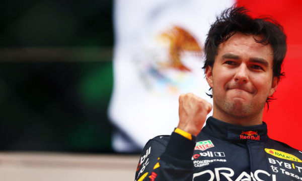 Фернандо Алонсо не замінить Переса в Ред Булл