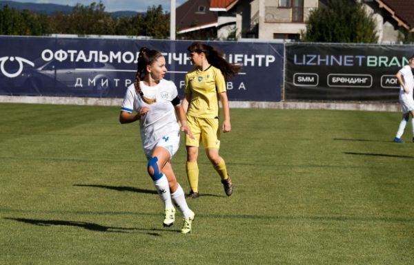 Знову перемога: жіноча команда "Минай" впевнено переграла дівчат із "Руху"