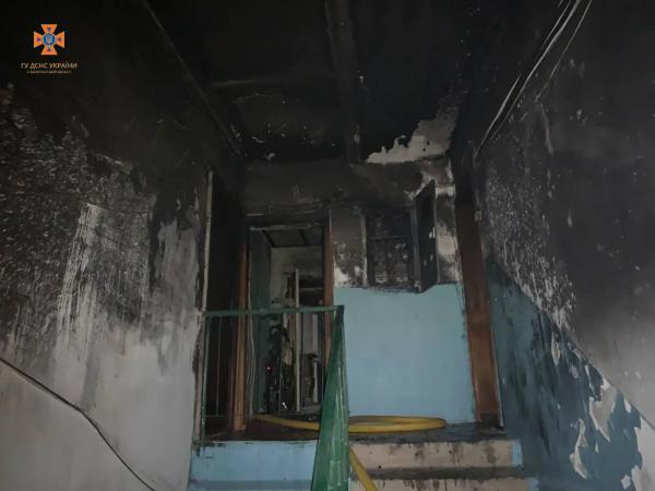  У Мукачеві на пожежі в квартирі 5-поверхівки загинула 72-річна жінка 
