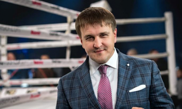 Промоутер Усика: Тепер Уоррен не хоче, щоб Тайсон бився