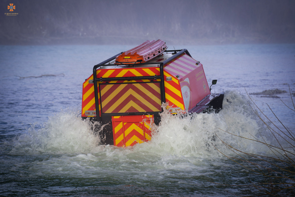 На Закарпатті рятувальники провели масштабні тренування (ФОТО) На Закарпатті рятувальники провели масштабні тренування (ФОТО)