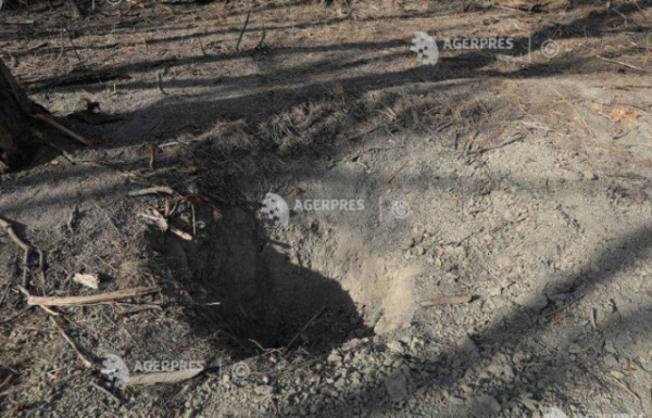 Півтораметрова вирва та обгорілі дерева: вночі на території Румунії впав новий російський безпілотник